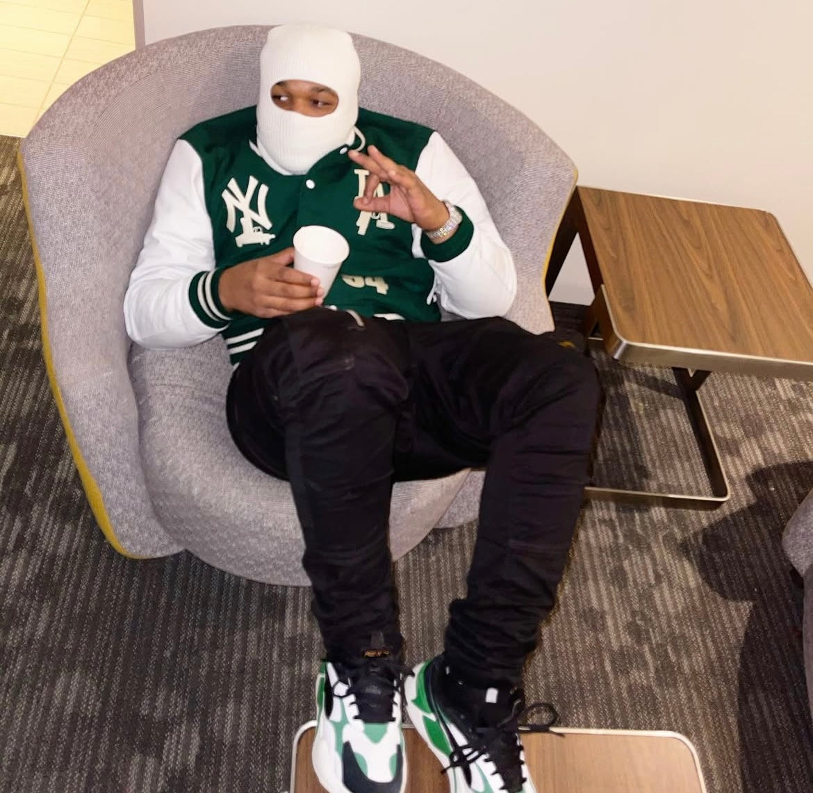 ANTI GUN VIOLENCE SIN VIOLENCIA LETTERMAN