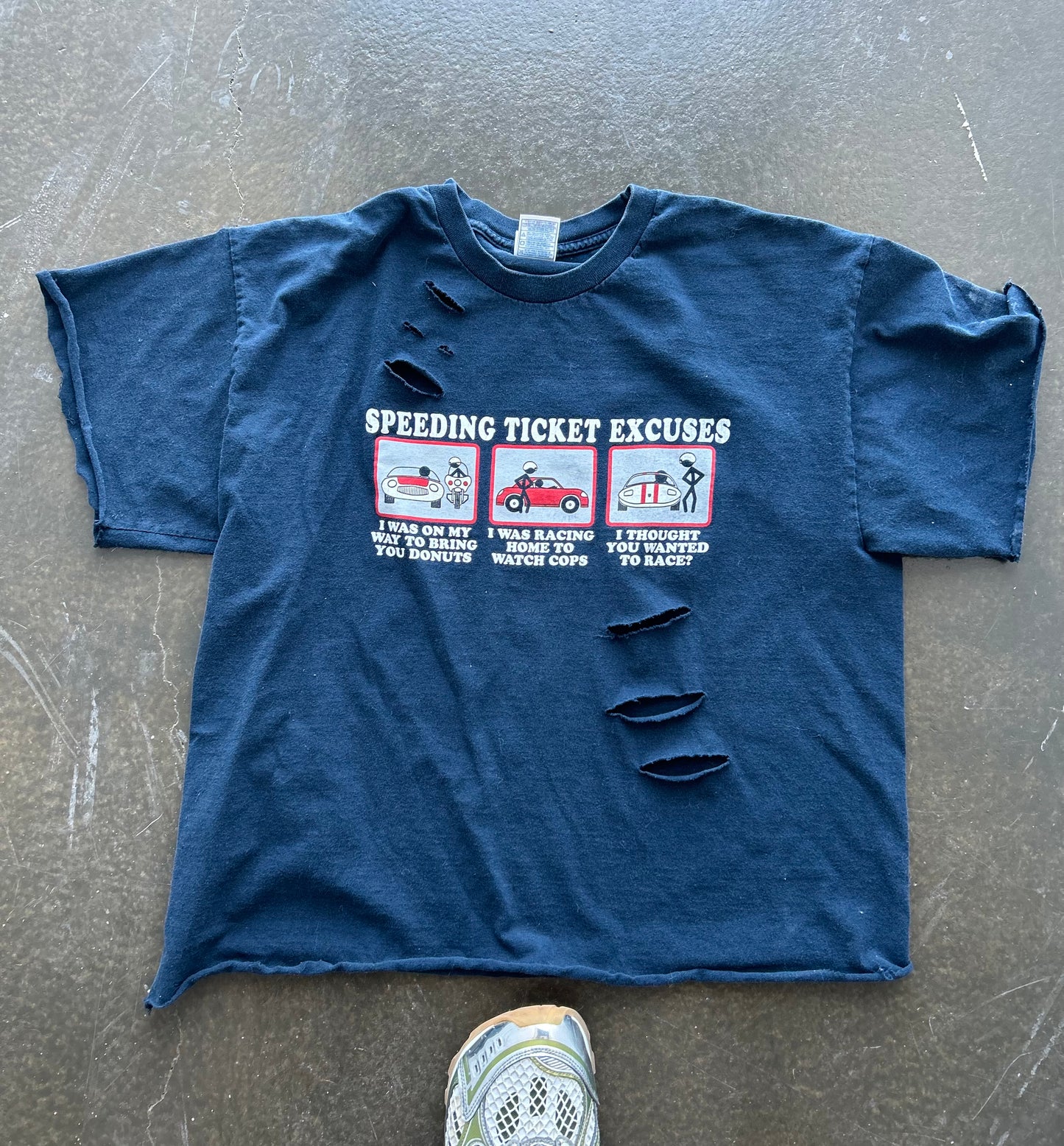 XL VINTAGE DISTRESSED TEE